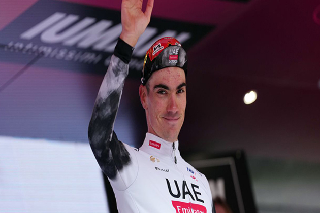 Juan Ayuso wins stage 7 of Giro d'Italia as Primoz Roglic takes back pink on first summit finish