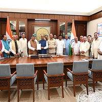 MPs submit memorandum to Lok Sabha Speaker seeking Justice Varma removal