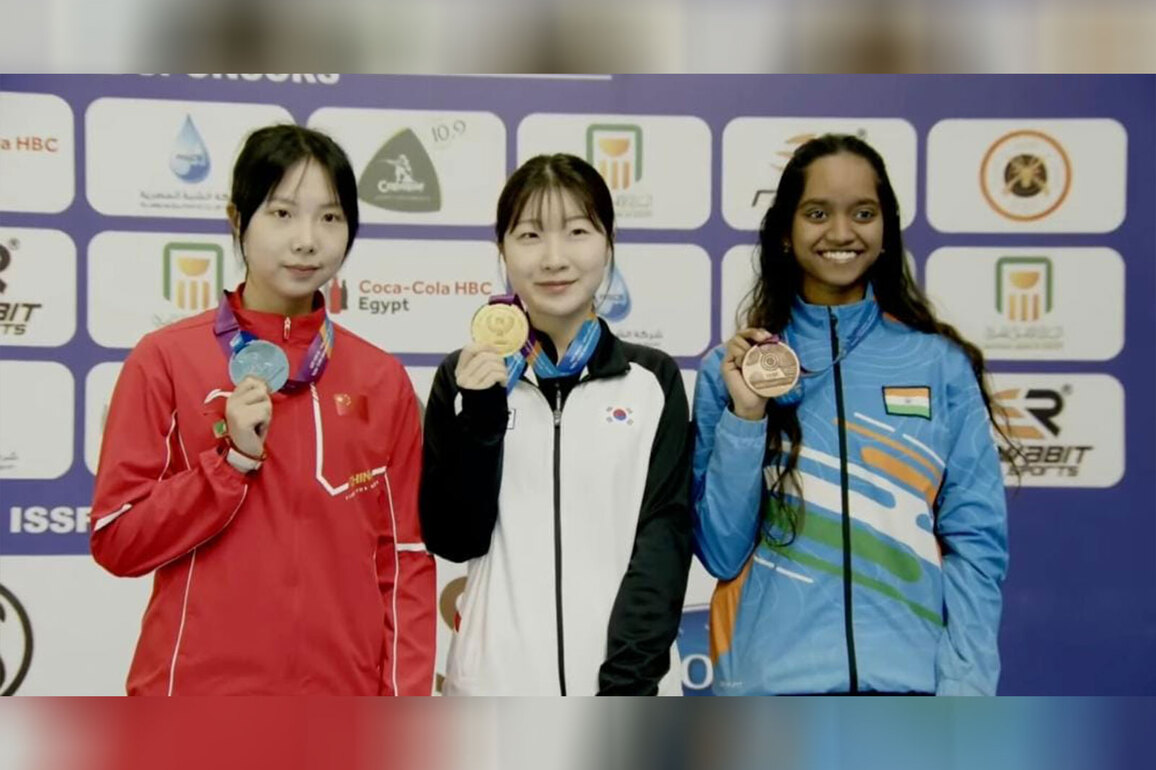 ISSF World C'ship Cairo: Ravinder emerges as pistol world champion, Olympian Elavenil wins air rifle bronze