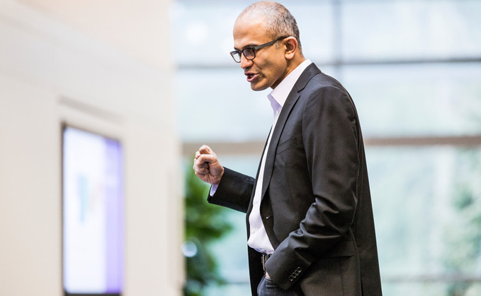 Microsoft CEO Satya Nadella ruft  IT-Security first aus.
