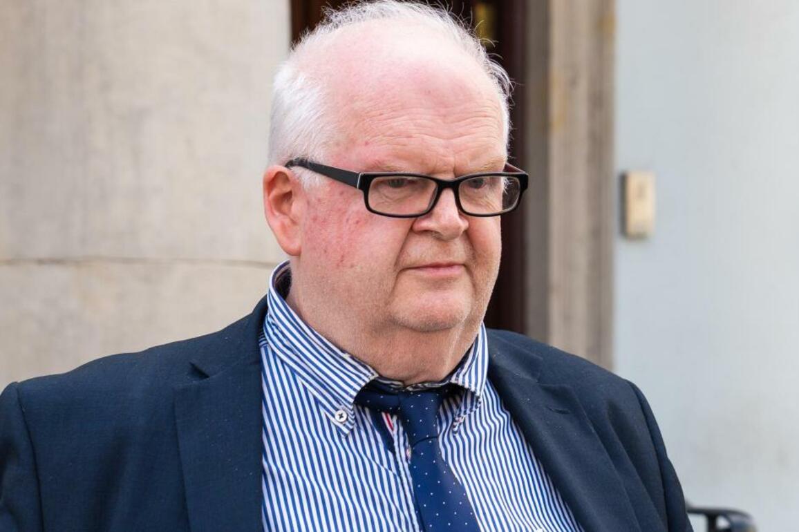 Teacher convicted of sexually assaulting pupil to appeal sentence