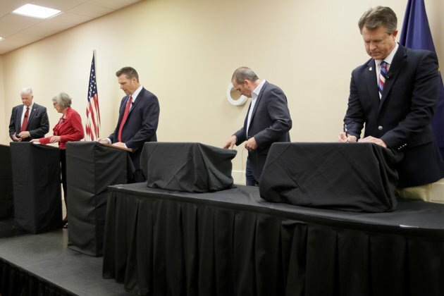 Marshall Tops Kobach in Kansas Senate Primary