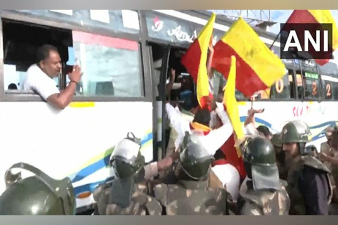 Karnataka Bandh: Bengaluru police detain members of pro-Kannada organisations amid Cauvery protests
