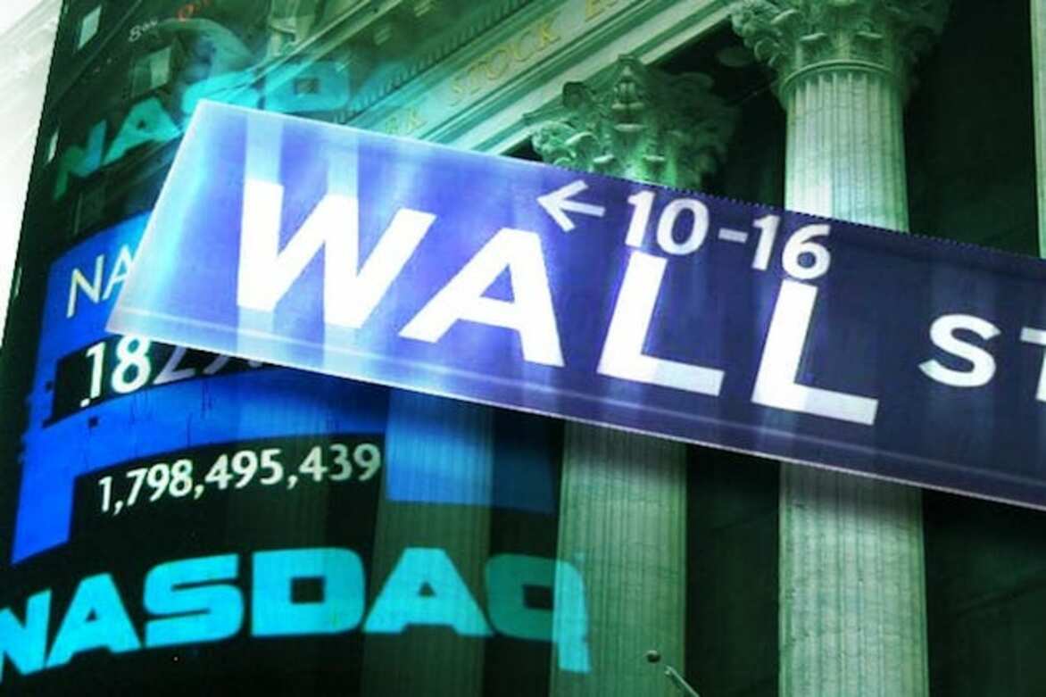 Dow Jones jumps 443 points on strong jobs report
