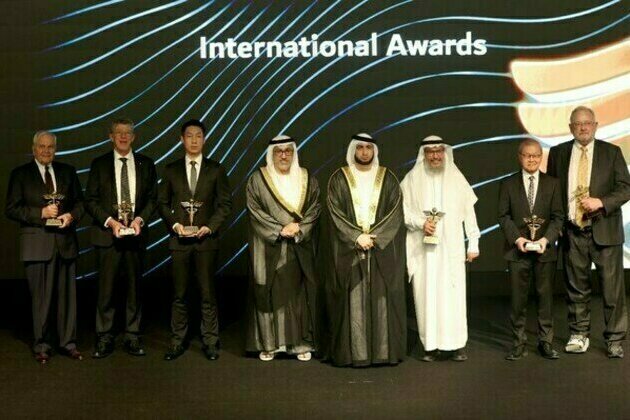 Australian Scientists Honoured with the Grand Hamdan Award