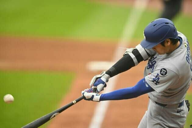 Shohei Ohtani smashes 20th homer as Dodgers pound Guardians