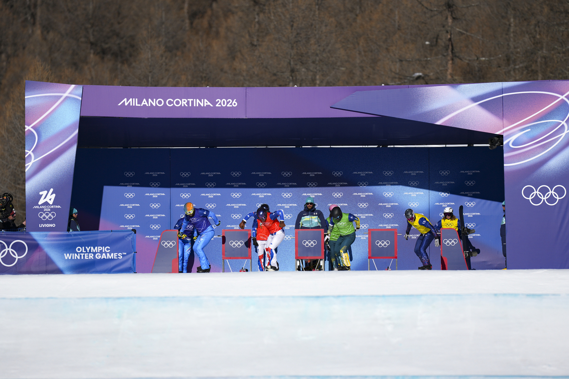 (MICO2026)ITALY-LIVIGNO-OLYMPIC WINTER GAMES-MIXED TEAM SNOWBOARD CROSS