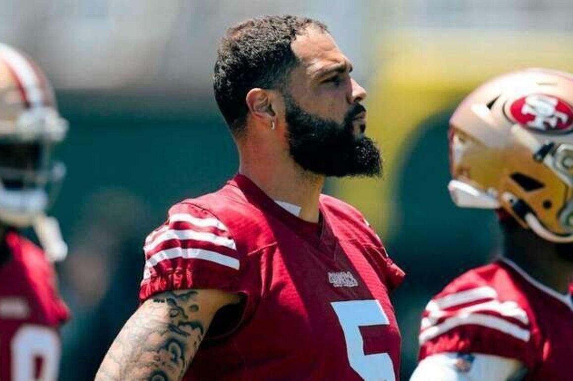 5 Takeaways from Mike Evans Following 49ers OTAs