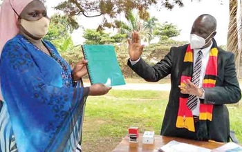 Ndisaba akwasiddwa ofiisi