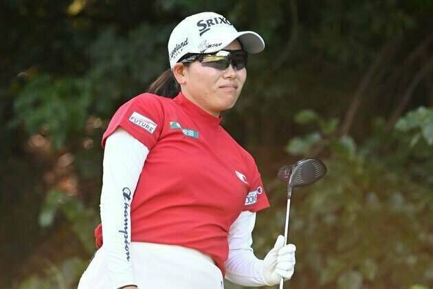 Minami Katsu sets course record, takes 2-shot lead in Shanghai