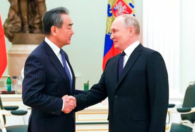 Russia, China Forge Closer Ties