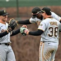After 'gutsy, blue-collar win,' Pirates vie for rare sweep of Cubs