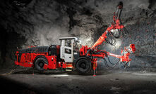 A side view of the Sandvik DD422i development drill