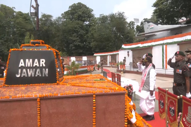 Assam Governor pays tribute to martyrs at a Swaheed Shraddhanjali ceremony in Guwahati