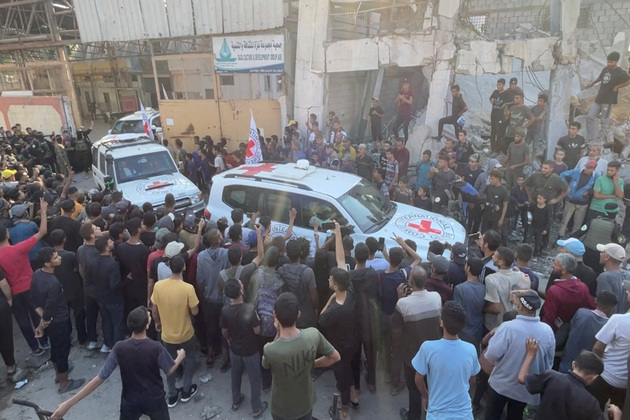 Second group of 13 hostages released from Gaza, after 7 re-unite with families in Israel
