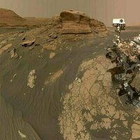 Nasa's Curiosity rover has found the longest chain carbon molecules yet on Mars. It's a significant finding in the search for alien life