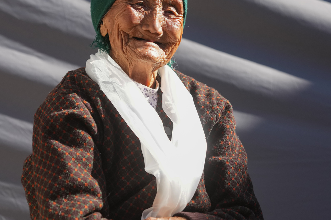 InXizang | Monlam Sangmo: Daughter of former serf witnesses a tremendous change of life