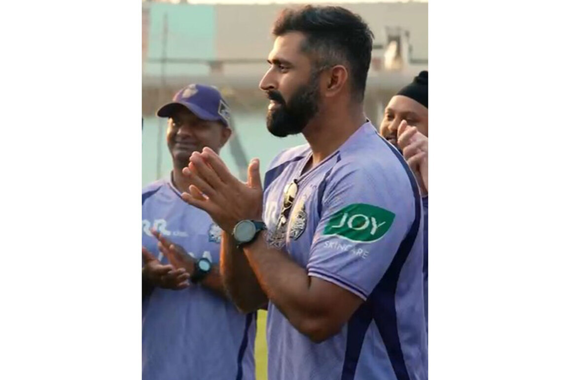 Abhishek Nayar leads KKR's practice session at Eden Gardens with motivational speech ahead of IPL 2026