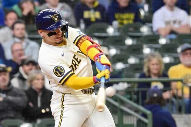 William Contreras (4 hits), Brewers clobber Diamondbacks