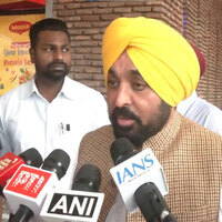 Punjab CM Mann highlights importance of "law" ahead of President Murmu meet to raise AAP MPs moving to BJP