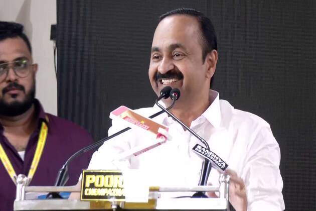 "Truth cannot be edited away to appease those in power": Keralam CM Satheesan on Sonia Gandhi memoir controversy