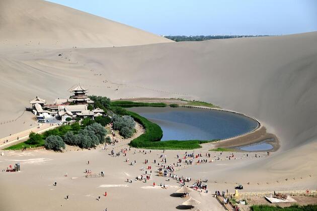 China's desert spring hits 20-year high in water level, revealing ecological progress