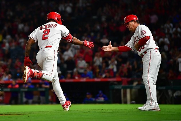 Angels run past Rangers for fifth straight win