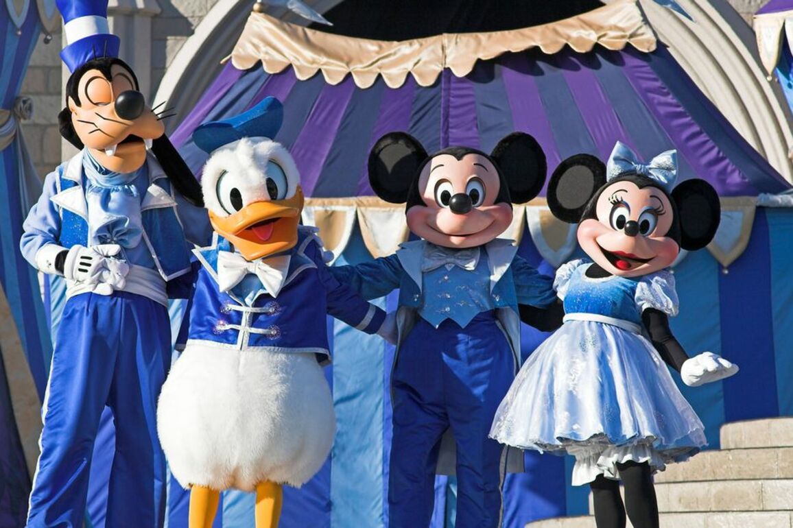 Mum urges parents planning Disney holidays to avoid saying one phrase to kids