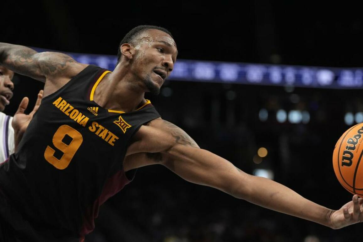 How will Mizzou men's basketball fill final 2 roster spots&quest;