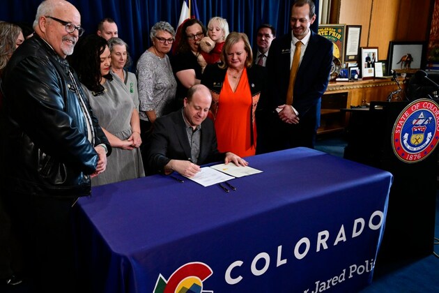 Colorado gun law- There should be no requirements before we enjoy our rights
