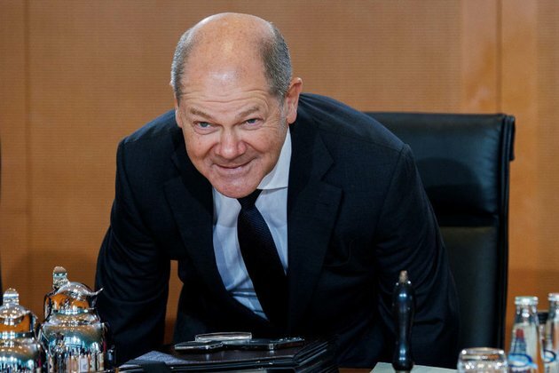 Germany should do business with Russia again Scholz