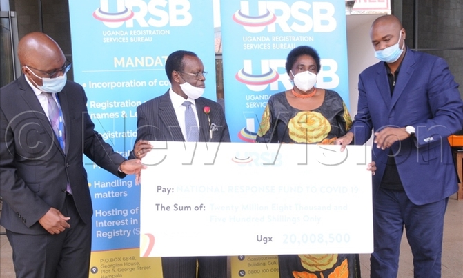 Airtel, URSB staff donate sh94m salary to COVID-19 Fund Airtel, URSB staff donate sh94m salary to COVID-19 Fund