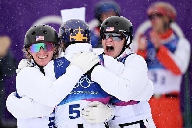 US successfully defends mixed team aerials gold medal