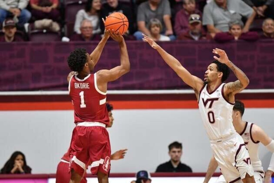 Ebuka Okorie's 3 caps huge comeback as Stanford downs Virginia Tech