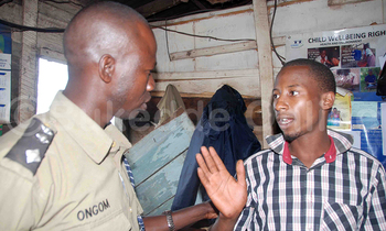 Ongom ng'akunya Isma Tuwijukye ku by'emmundu eyazuuliddwa Ongom ng'akunya Isma Tuwijukye ku by'emmundu eyazuuliddwa