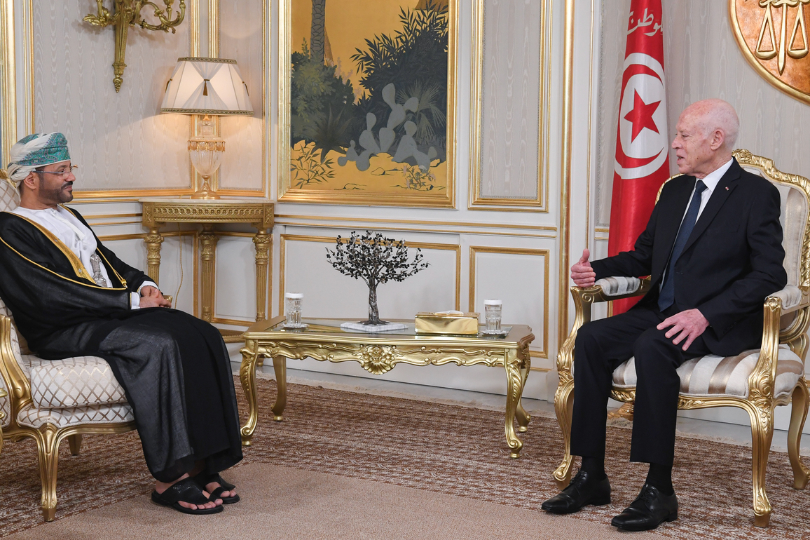 TUNISIA-TUNIS-PRESIDENT-OMAN-FM-MEETING
