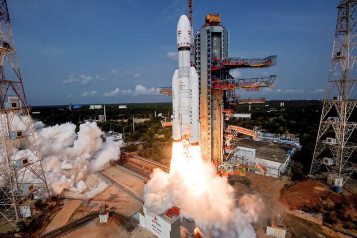 India sends US communication satellite into space on heaviest rocket