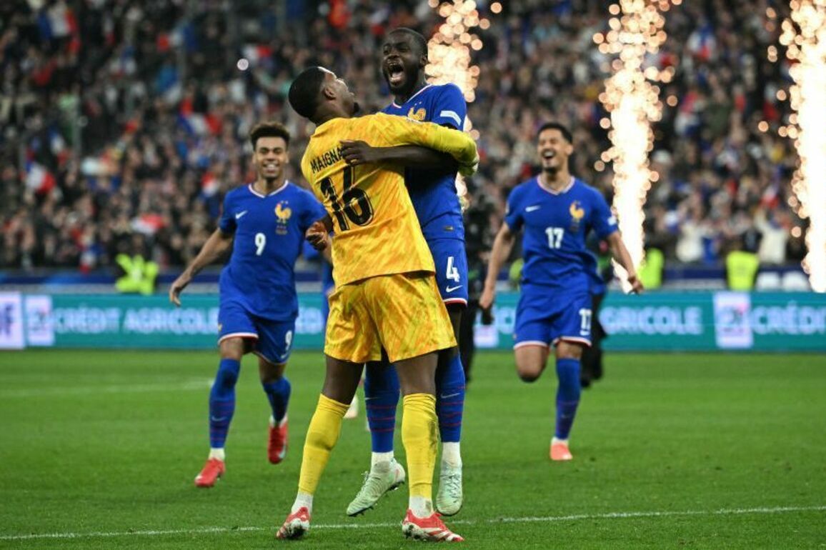 France keeper Maignan the 'difference' in goal, Mbapp say - ESPN