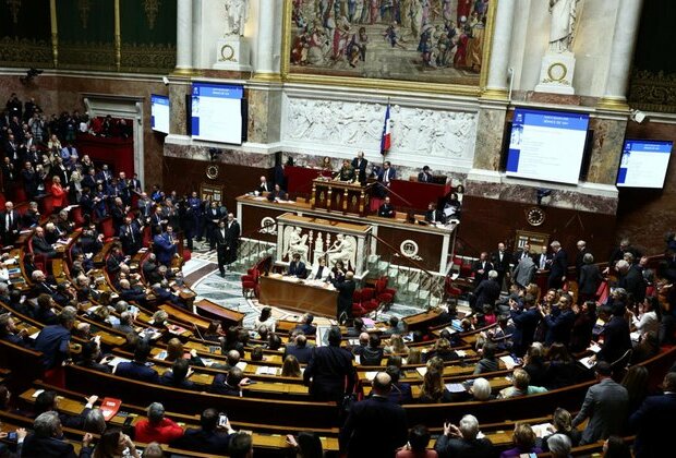 French lawmakers to decide future of contentious immigration bill