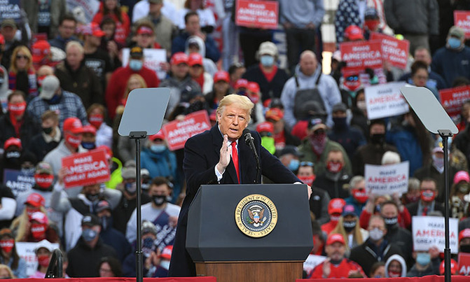 'We're not going to control pandemic': Trump aide 'We're not going to control pandemic': Trump aide