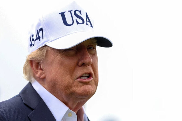 Trump asks Zelenskyy to stop refinery strikes as diesel prices hit record