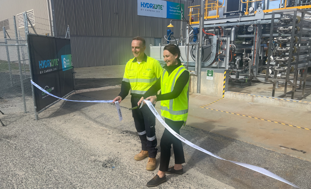 Hydrogen breakthrough needs cash and support to scale. Pictured Carbon280 founder and CEO Mark Rheinlander & WA minister for energy and decarbonisation Amber Jade-Sanderson.