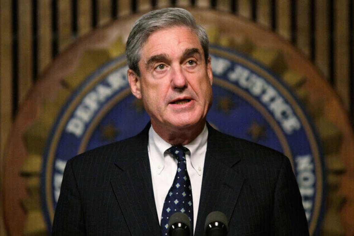 Trump cheers death of Russiagate special counsel