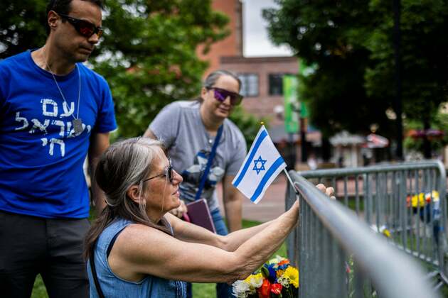 1 in 4 Americans believe recent attacks on Jews were understandable, ADL survey finds  The Forward
