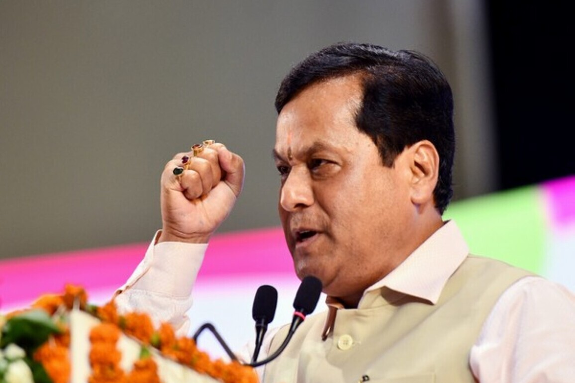 Union Minister Sonowal inaugurates three projects to bolster inland waterways on Brahmaputra (NW 2) in Dibrugarh