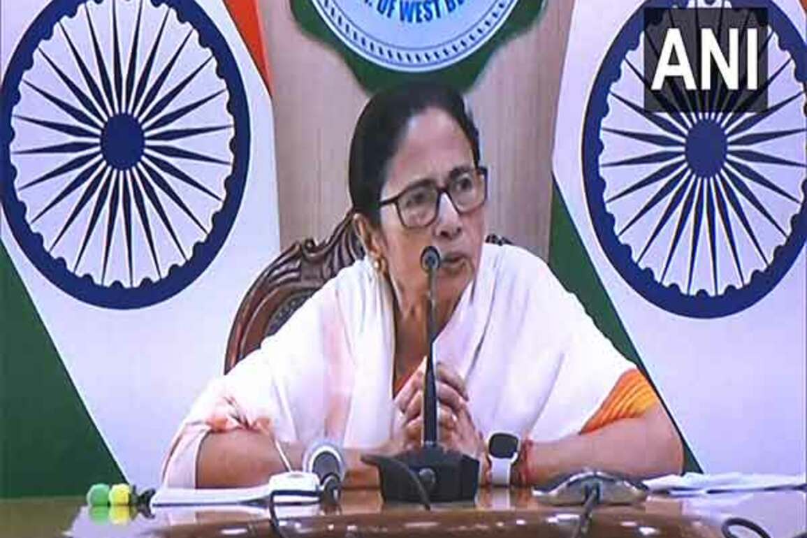 "Why Are They Targeting Bengal All the Time?": Mamata Banerjee slams BJP after SC upholds dismissal of 25,000 Teachers