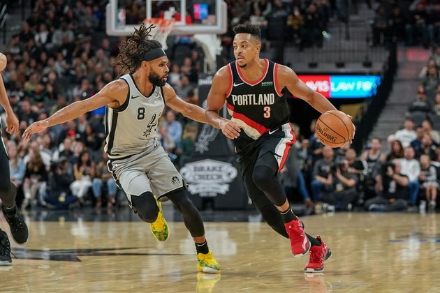 Plenty at stake as Spurs visit Trail Blazers