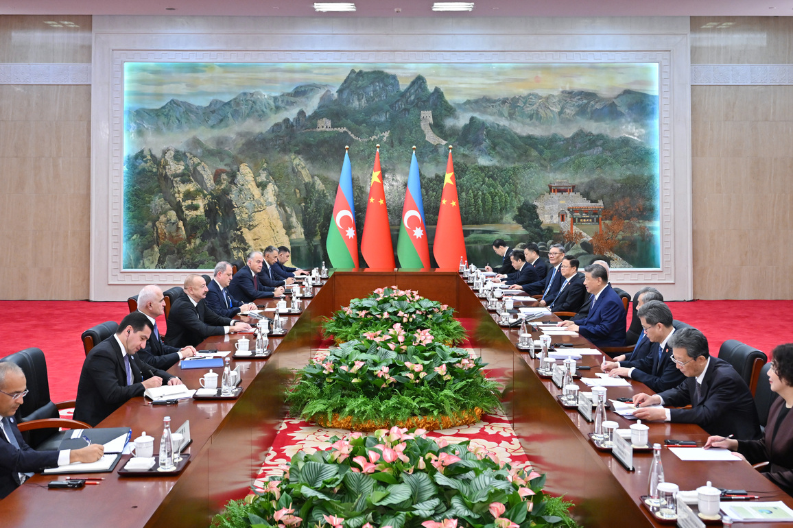 (SCO Tianjin Summit) CHINA-TIANJIN-XI JINPING-AZERBAIJANI PRESIDENT-MEETING (CN)