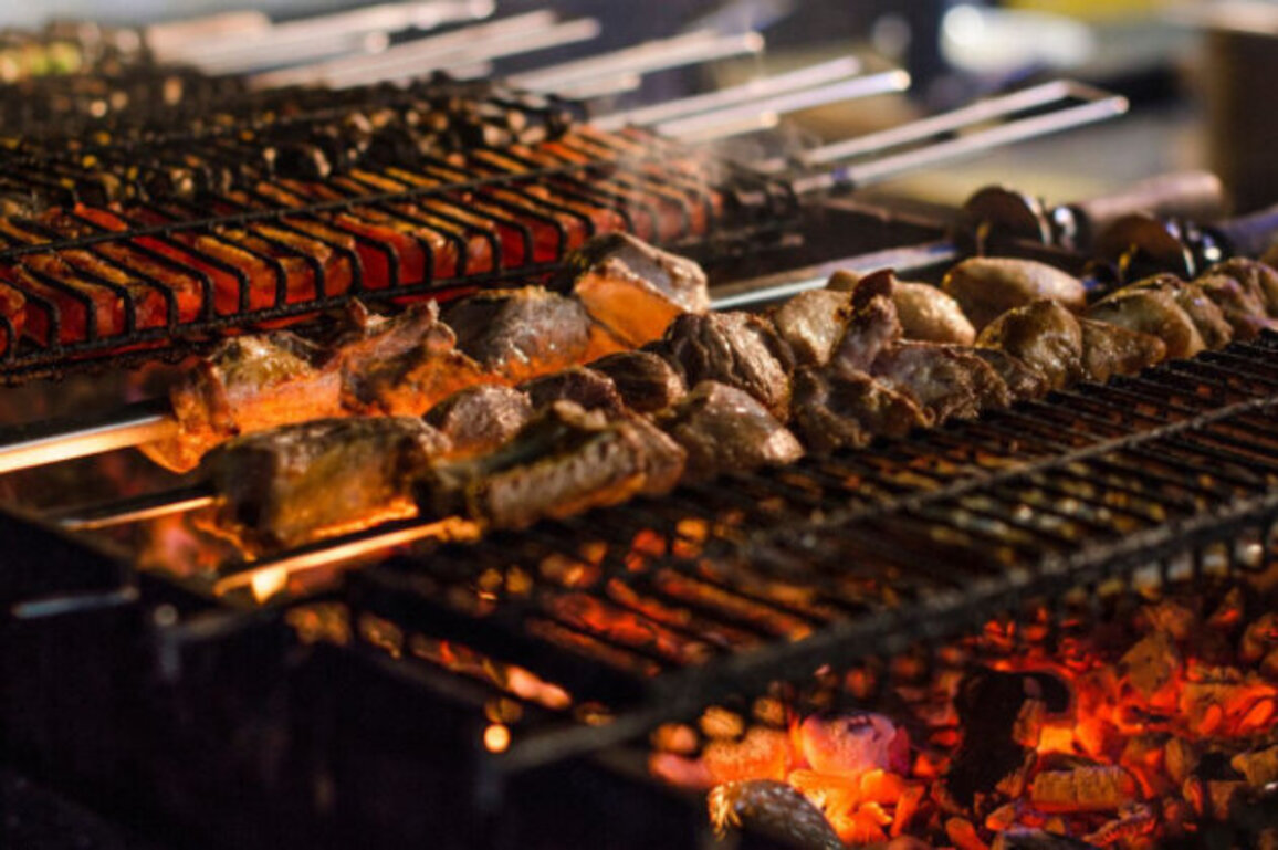 Rising Meat Prices in Greece Force Consumers to Cut Purchases