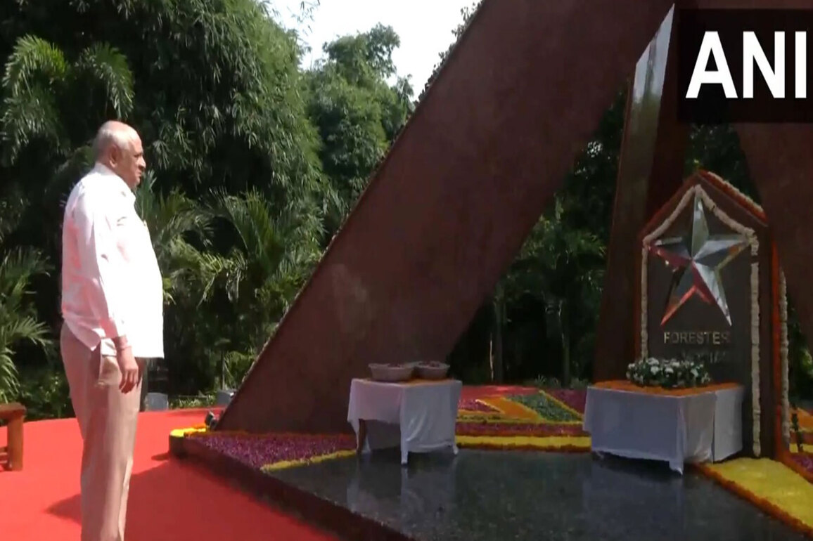 Gujarat CM Bhupendra Patel pays tribute to nine forest personnel for their sacrifice in protecting forests, wildlife